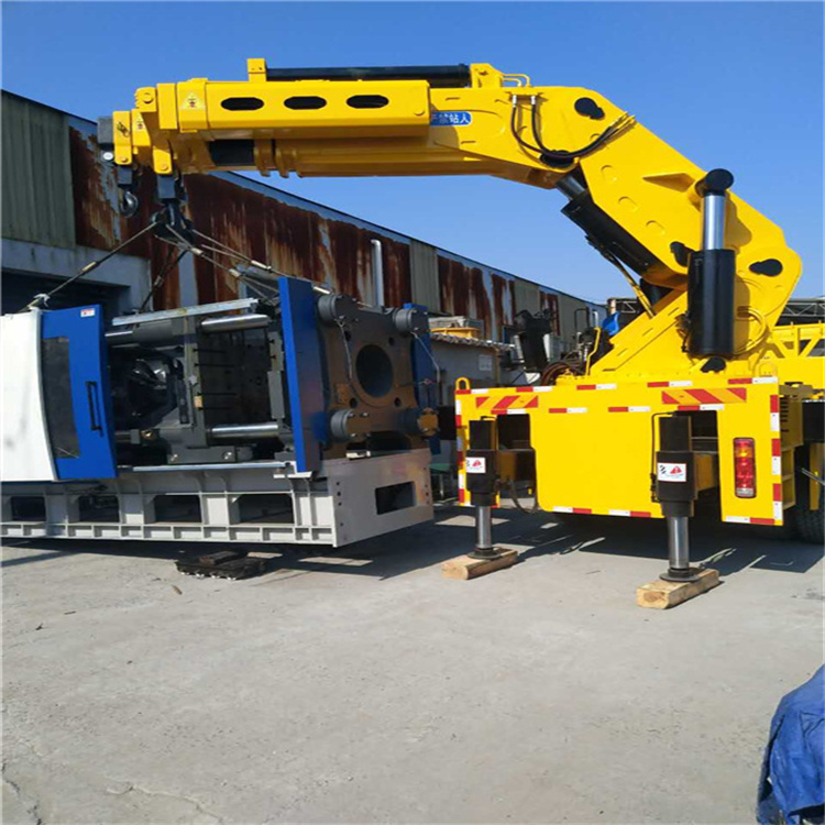 平邑 大吨位折臂吊出租费用解析：一小时租赁多少钱