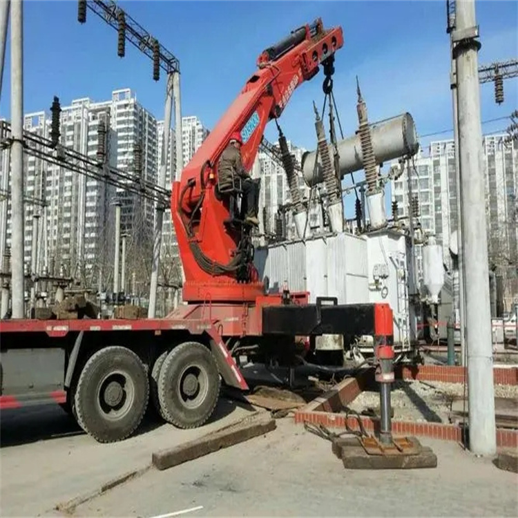 平邑就近吊车出租|工地厂房吊装设备租赁|24小时高效响应