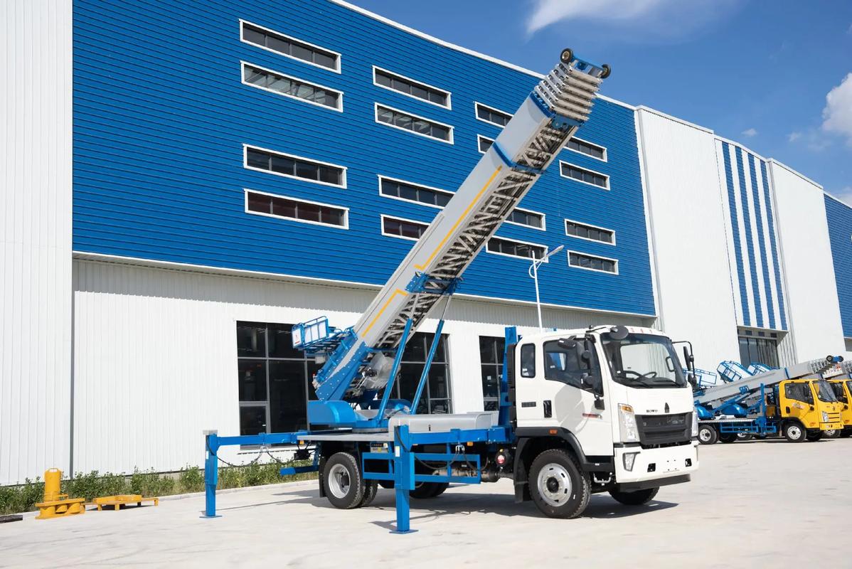 平邑小型云梯车上料车租赁多少钱